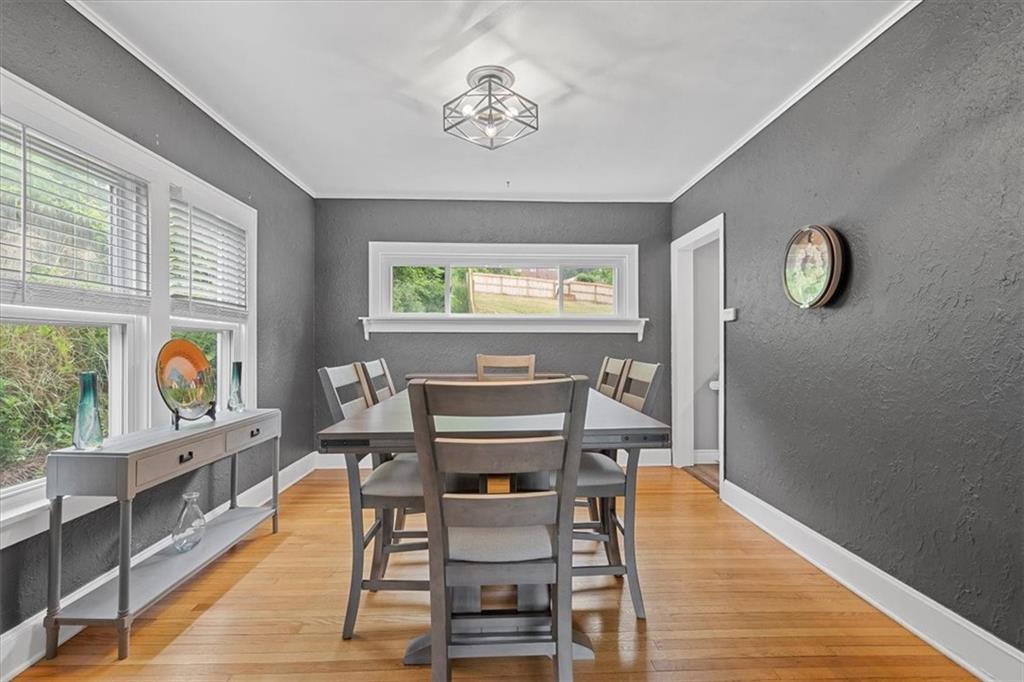 5971 Library Road Bethel Park, PA 15102 - Photo 7 of 24 Gallery Image 7