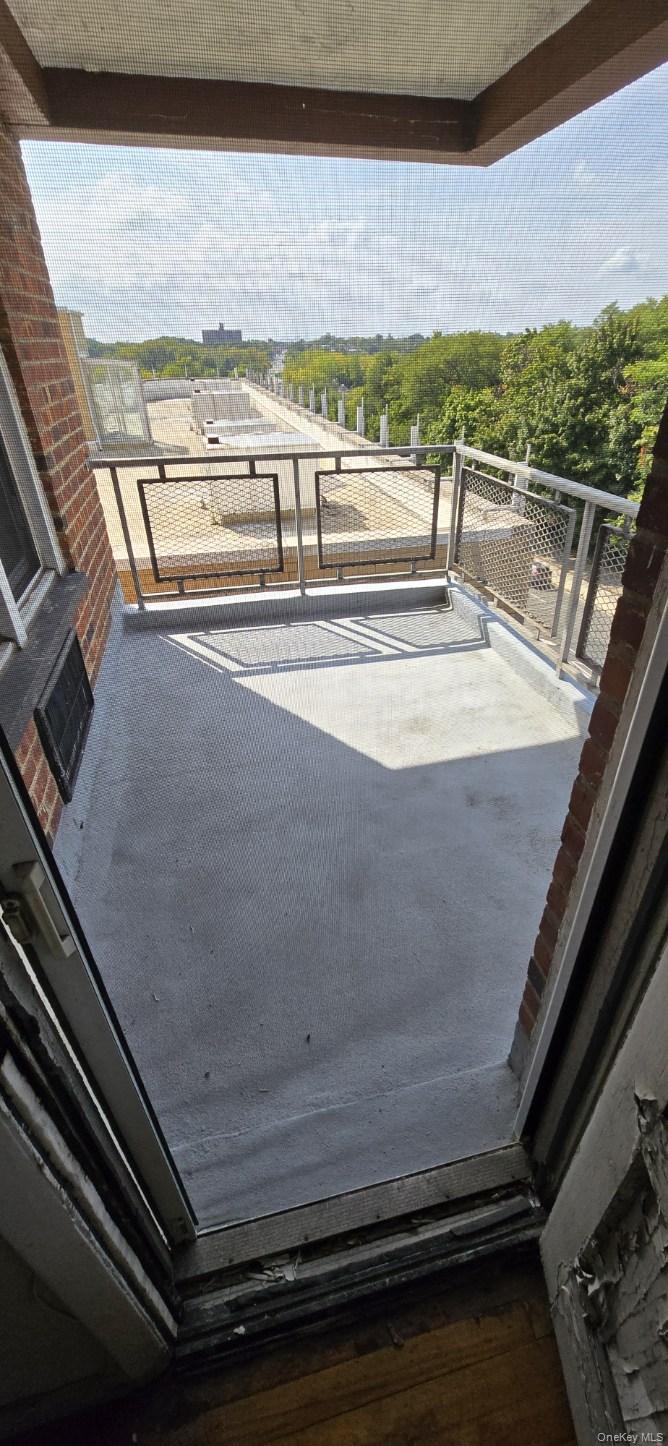 241-20 Northern Boulevard, Unit 4C Queens, NY 11362 - Photo 3 of 12