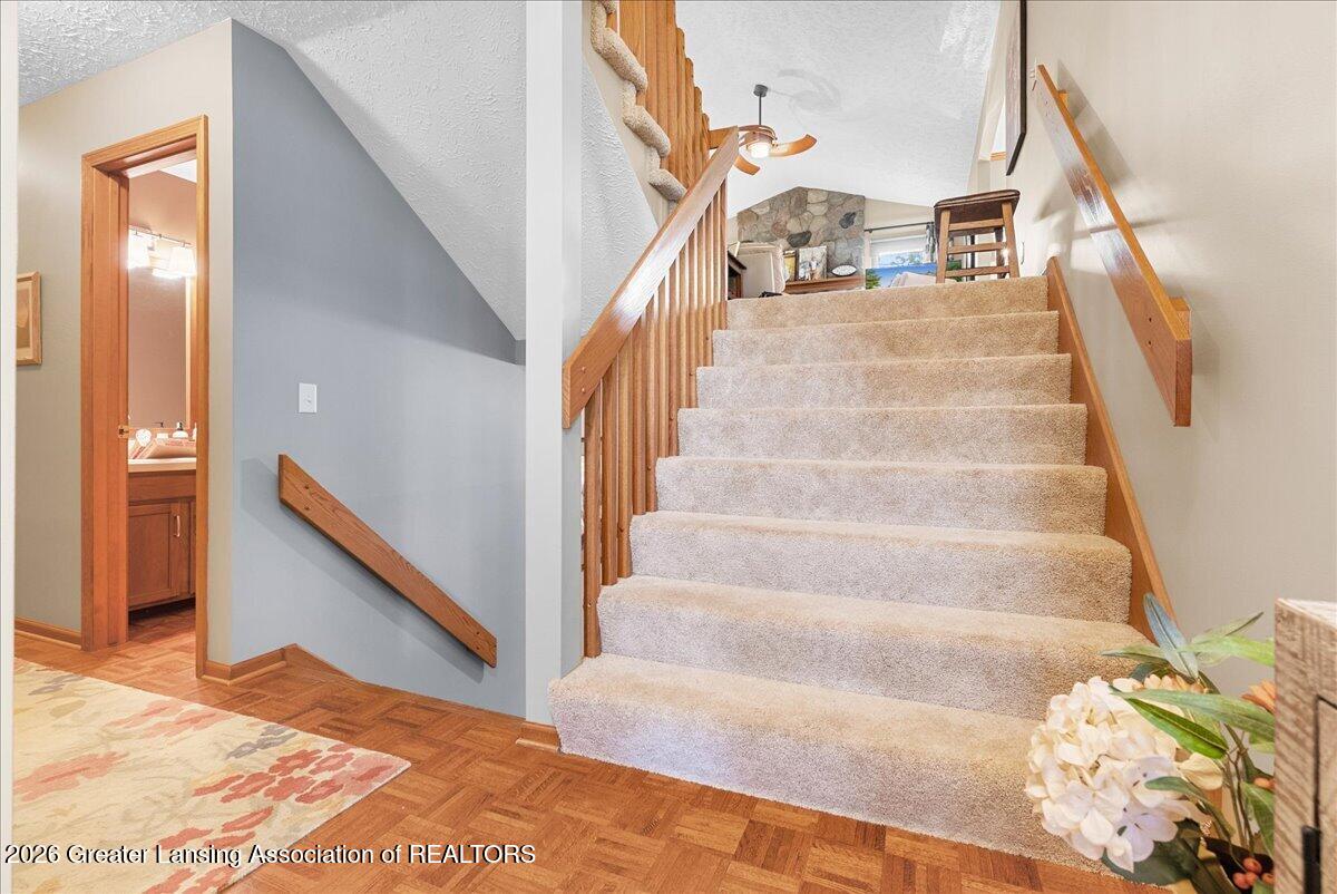 2550 Graduate Way Holt, MI 48842 - Photo 6 of 39 16-Media Jett - 10