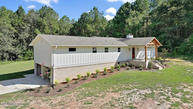 $364,900 | 2794 Simpson Highway, Mendenhall, MS 39114