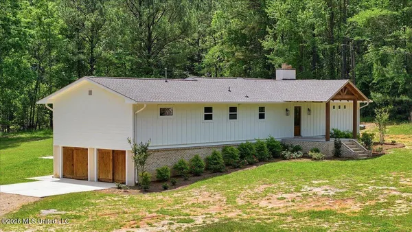 $355,000 | 2794 Simpson Highway, Mendenhall, MS 39114