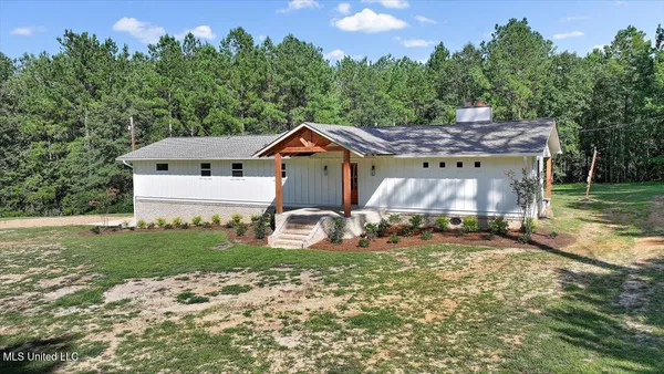$357,500 | 2794 Simpson Highway, Mendenhall, MS 39114