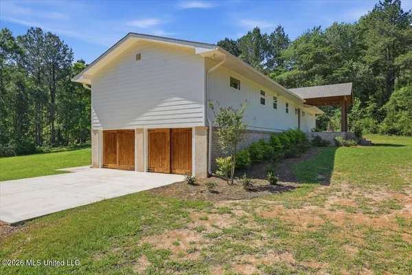 $349,900 | 2794 Simpson Highway, Mendenhall, MS 39114