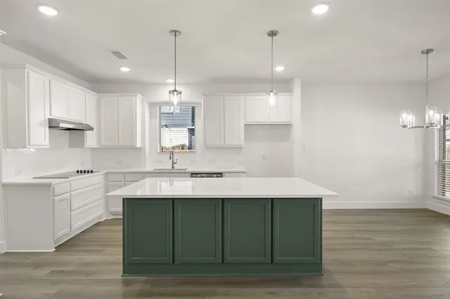 $612,409 | 1819 Fannin Drive, Cedar Hill, TX 75104