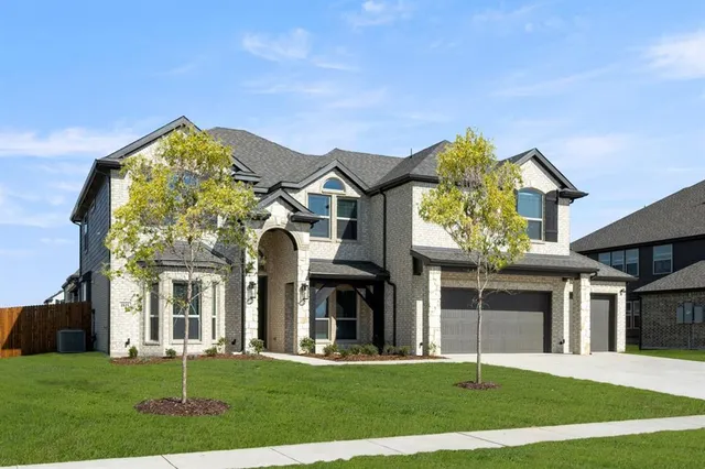 $612,409 | 1819 Fannin Drive, Cedar Hill, TX 75104