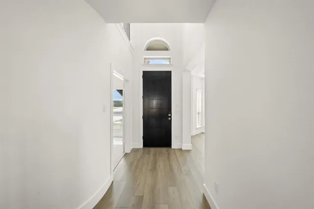 $612,409 | 1819 Fannin Drive, Cedar Hill, TX 75104