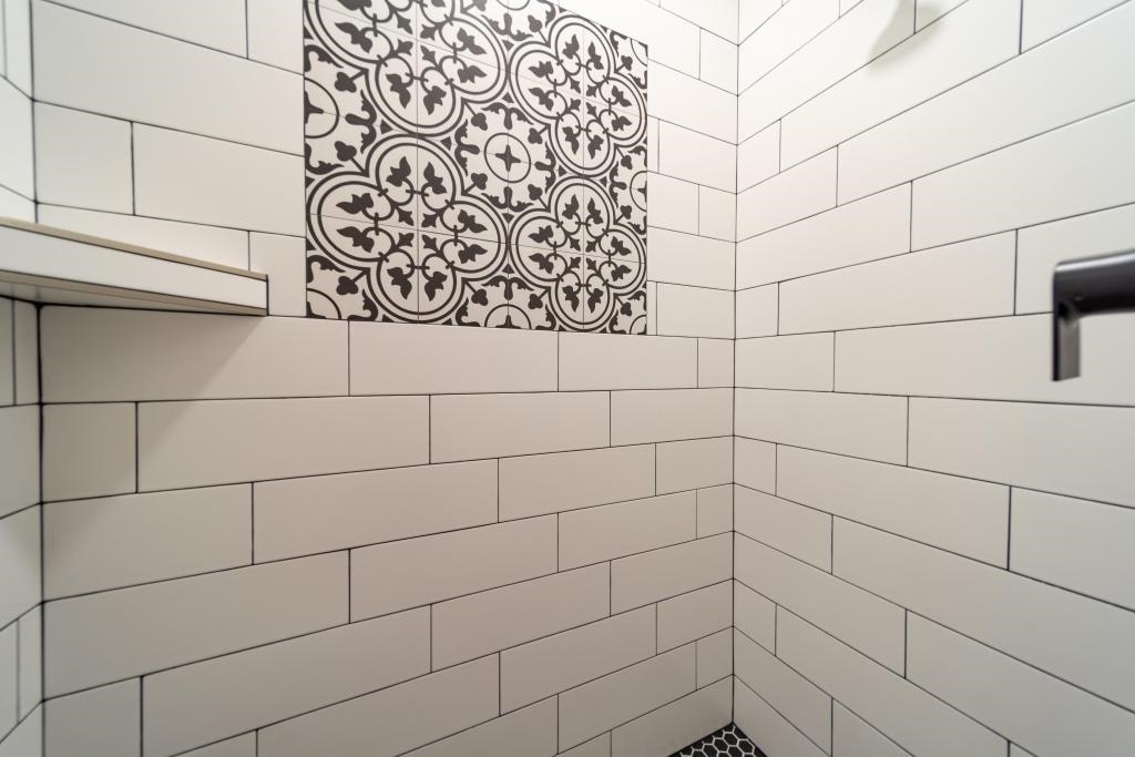 215 Shadow Mesa Street, Unit AND Grand Junction, CO 81503 - Photo 36 of 42 a bathroom with a shower