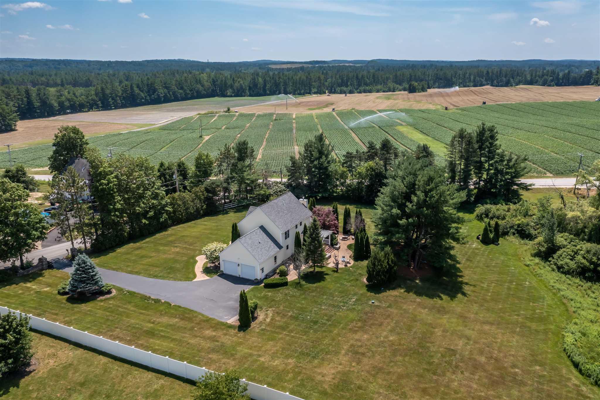 4 Ranger Road Hollis, NH 03049 - Photo 2 of 29