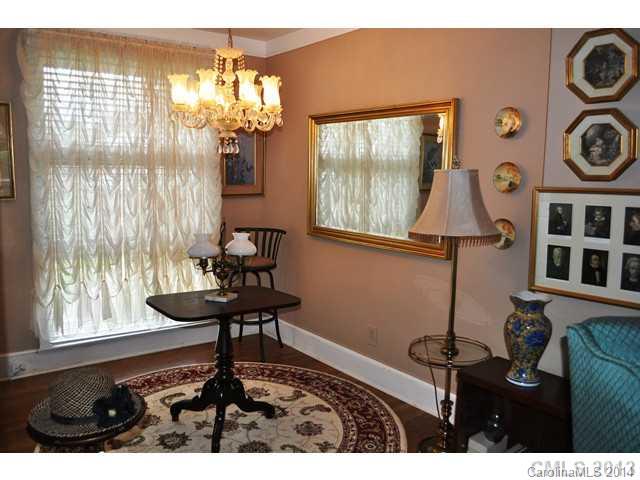 4223 Cheltenham Road, Unit 4223 Charlotte, NC 28211 - Photo 4 of 16 a living room with furniture and a window
