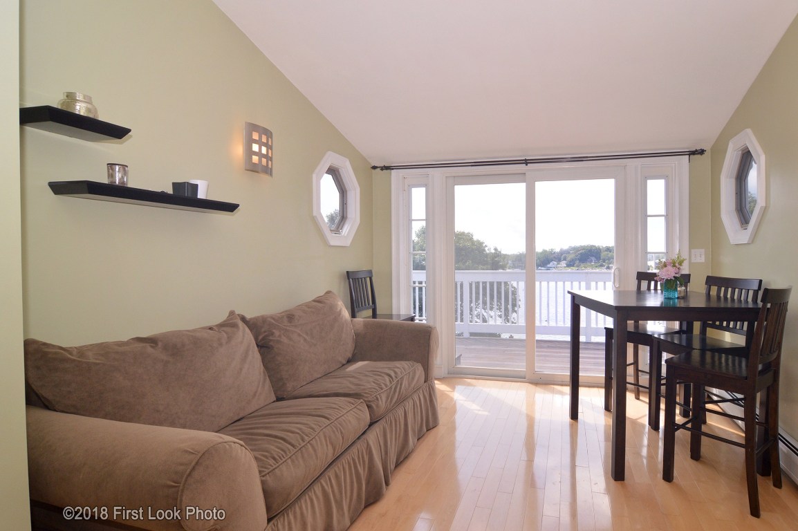 136 Riverside Drive Tiverton, RI 02878 - Photo 3 of 29