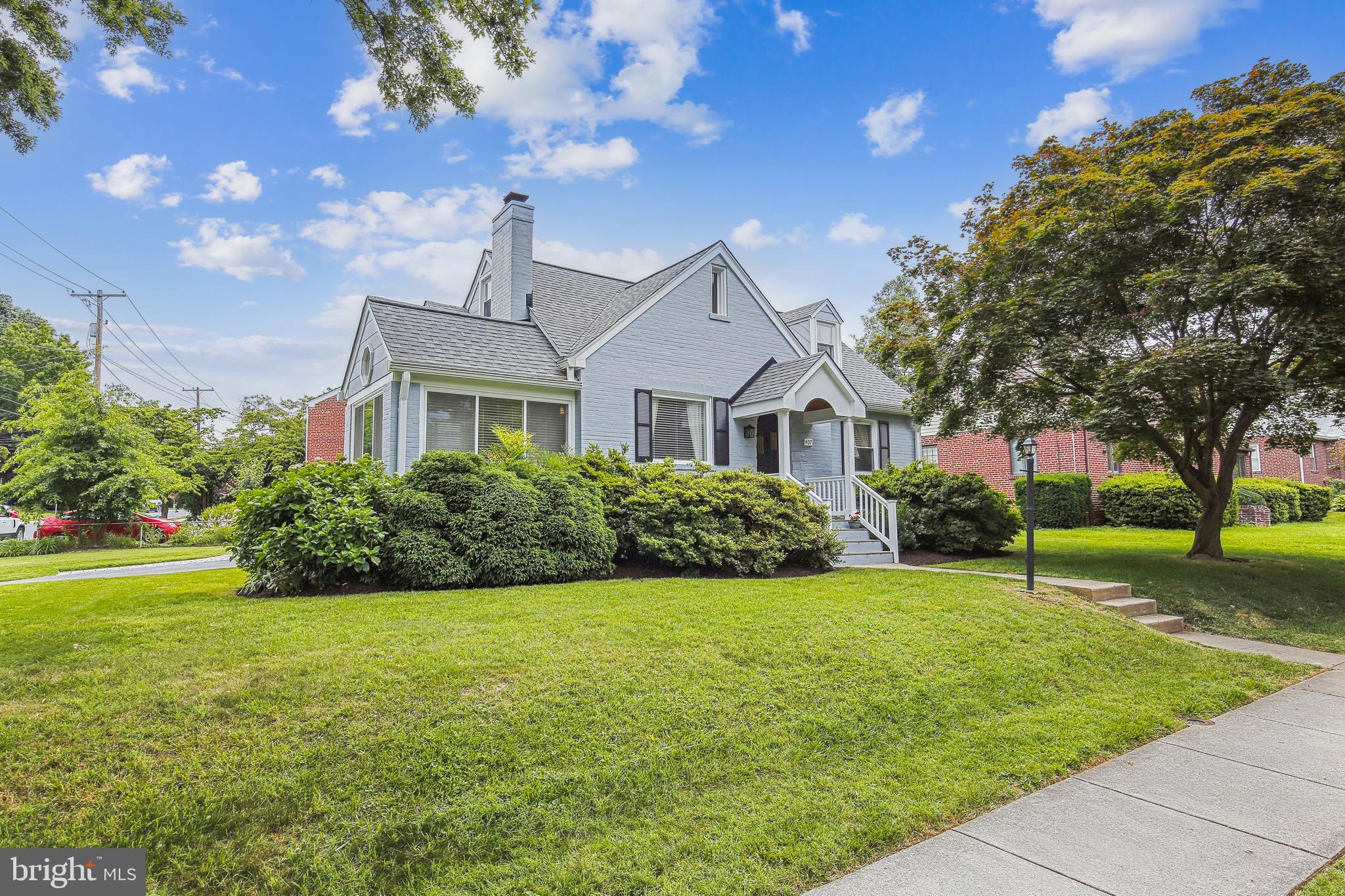 407 Lanark Way Silver Spring, MD 20901 - Photo 2 of 62 Beautiful sidewalk lined corner lot