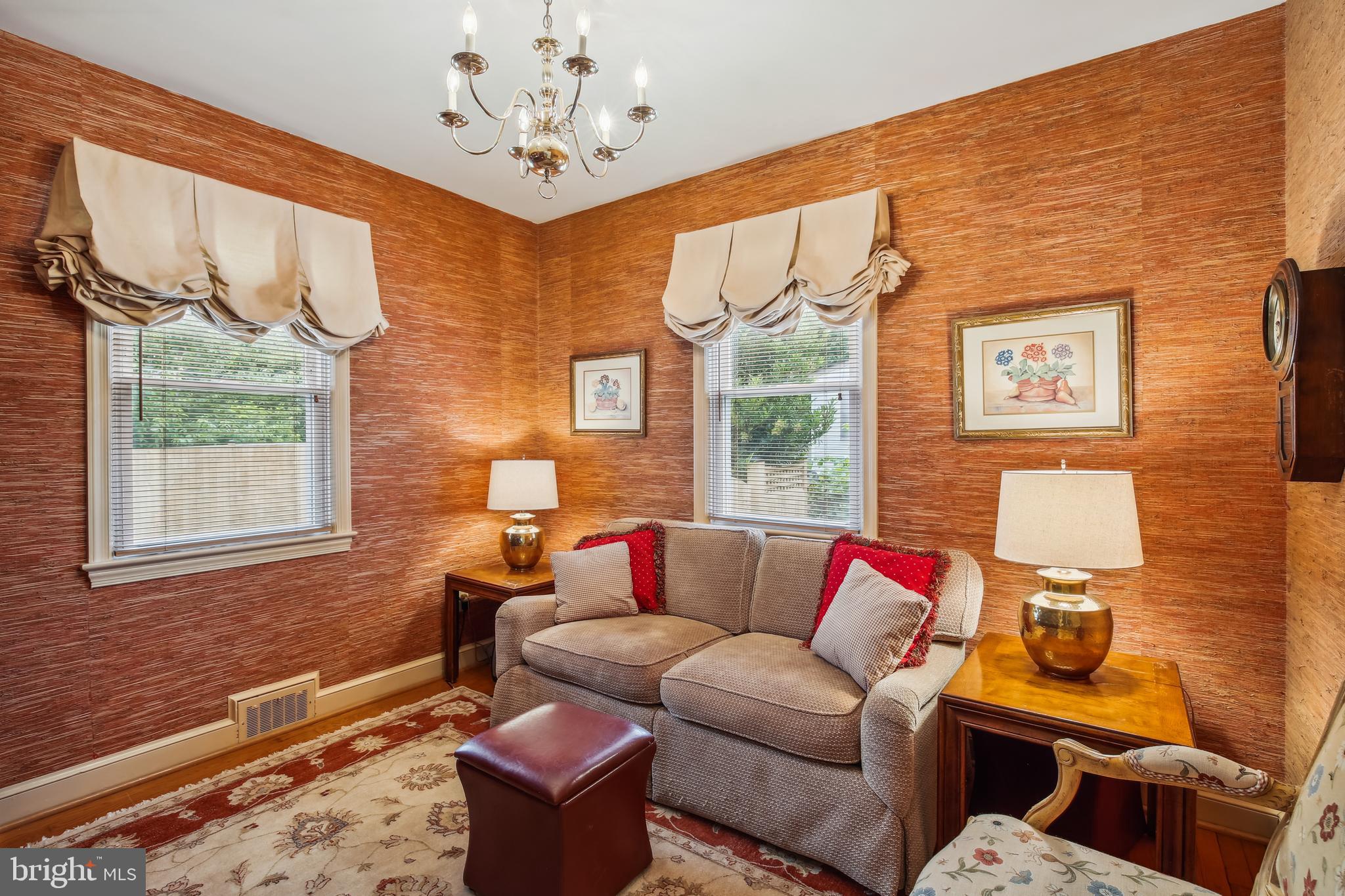407 Lanark Way Silver Spring, MD 20901 - Photo 32 of 62 Main level bedroom #2
