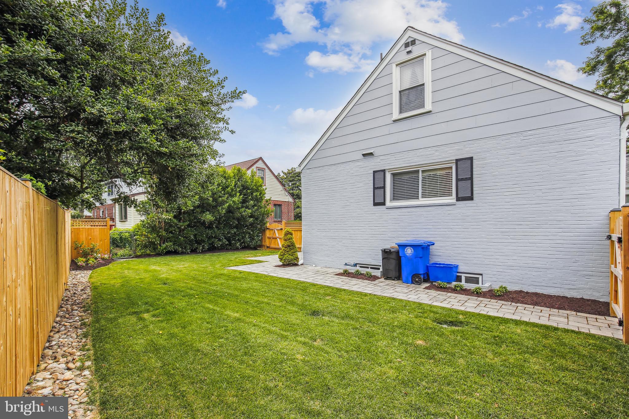 407 Lanark Way Silver Spring, MD 20901 - Photo 58 of 62 Yard and paver walkway