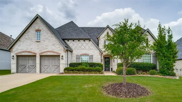 $850,000 | 810 Country Brook Lane, Prosper, TX 75078