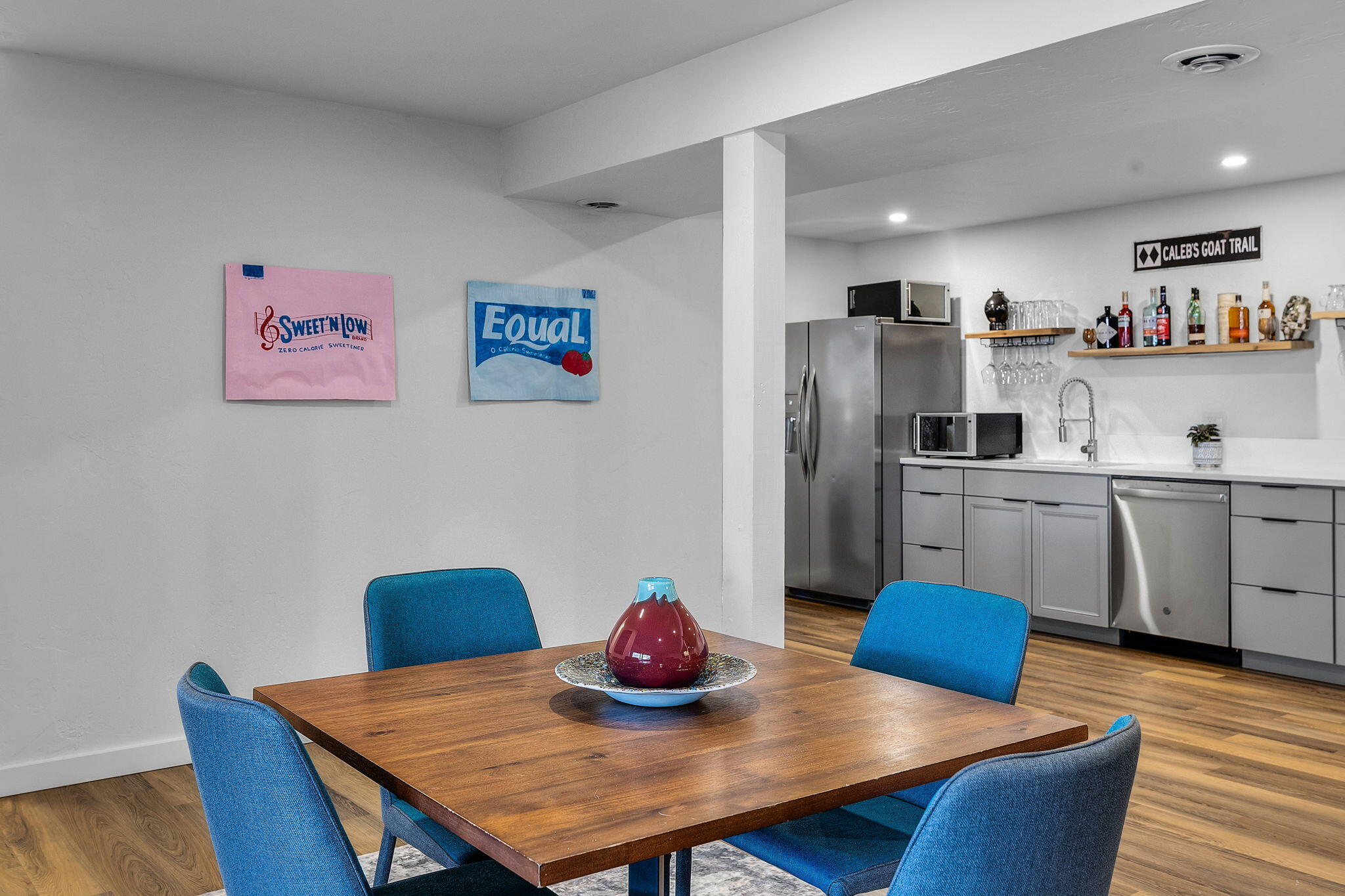 60340 Arnold Market Road Bend, OR 97702 - Photo 23 of 55 bonus room dining