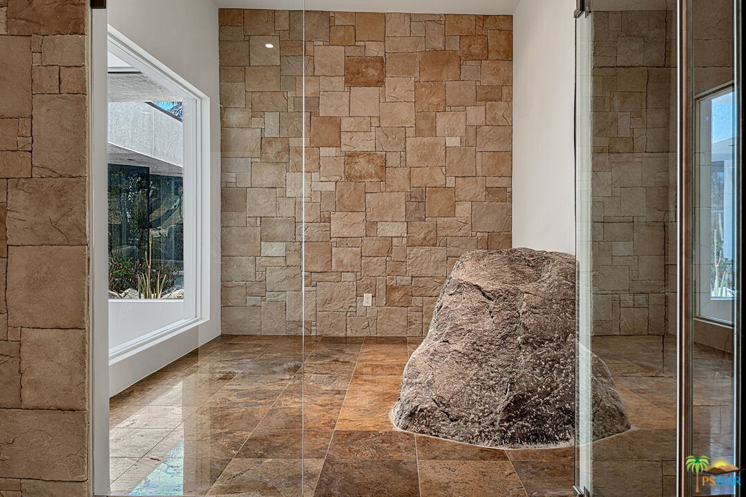 700 West Stevens Road Palm Springs, CA 92262 - Photo 40 of 54