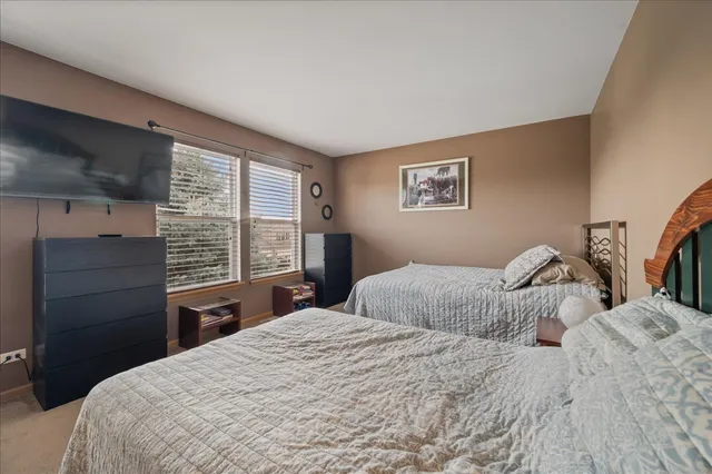 $345,000 | 111 Evergreen Drive, Kirkland, IL 60146