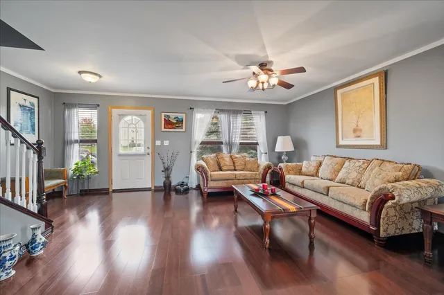 $345,000 | 111 Evergreen Drive, Kirkland, IL 60146