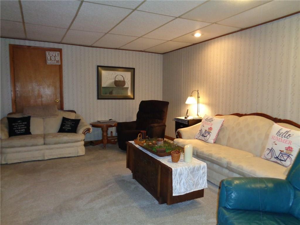 3507 Colonial Drive Springfield, OH 45504 - Photo 18 of 40
