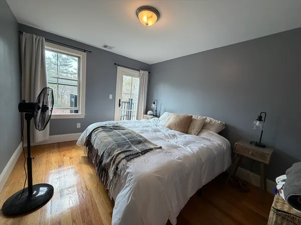 $2,800 | 324 East Street, Unit 2, East Walpole, MA 02032