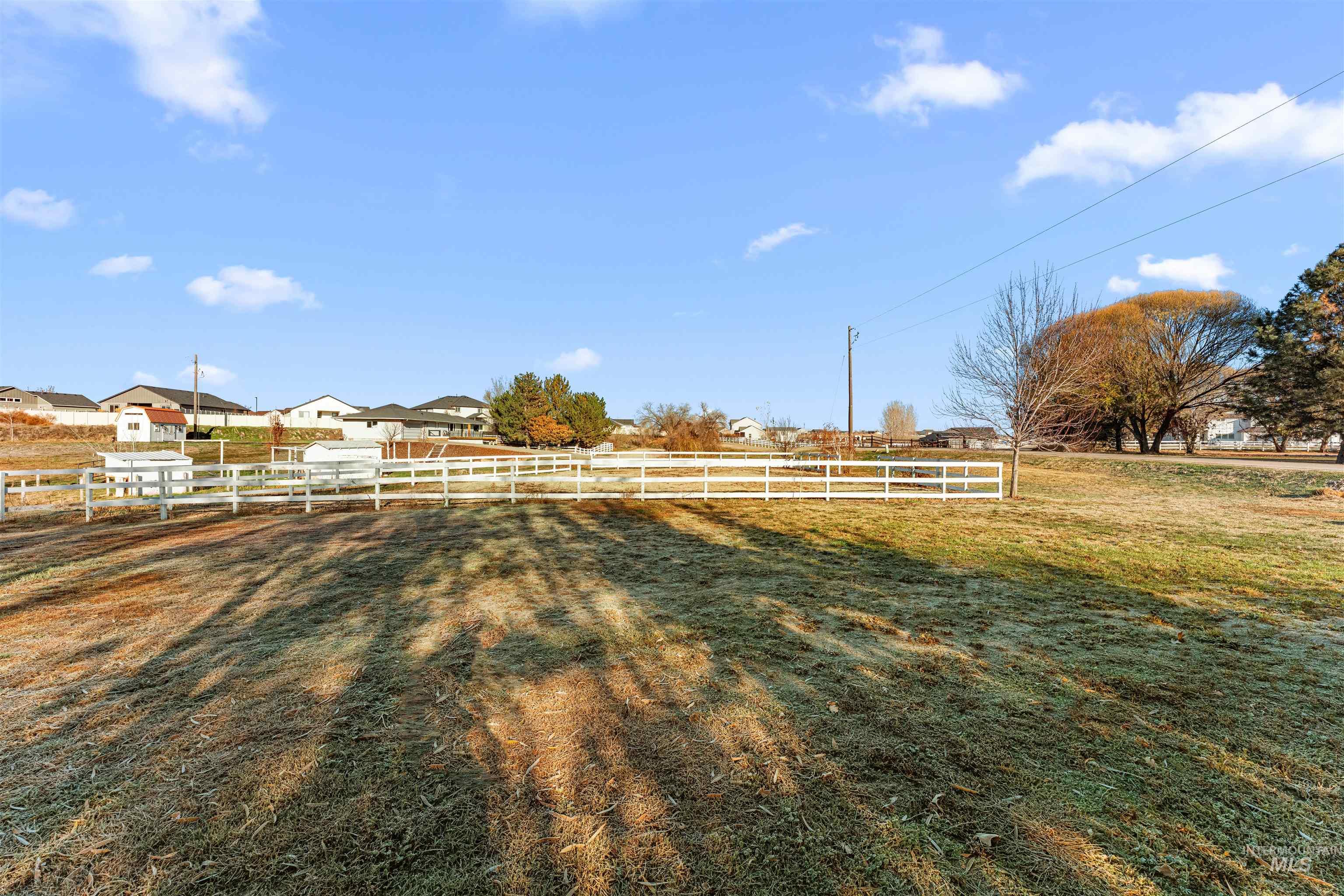 24141 Wanda Way Middleton, ID 83644 - Photo 15 of 20 View of yard
