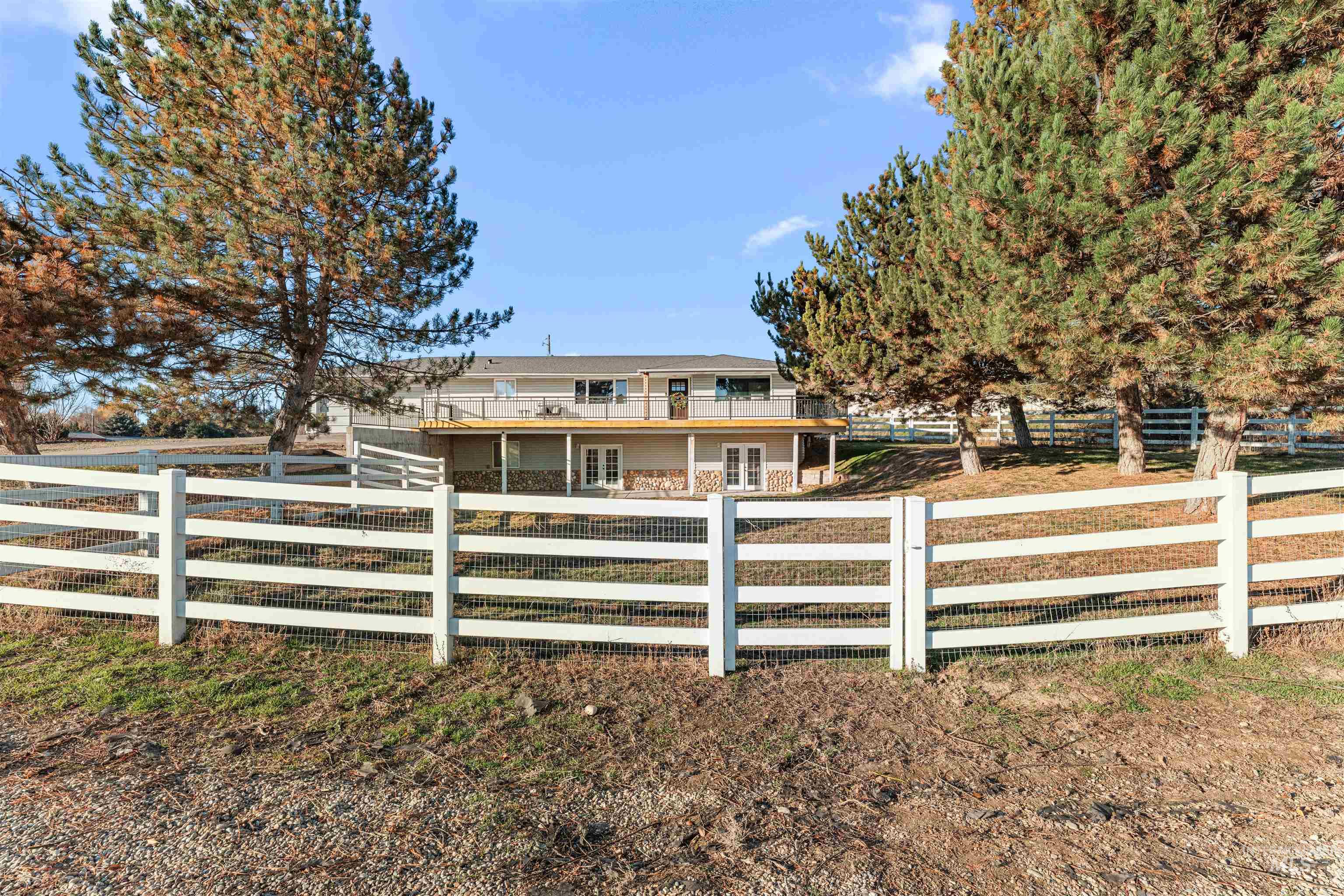 24141 Wanda Way Middleton, ID 83644 - Photo 19 of 20 View of front facade