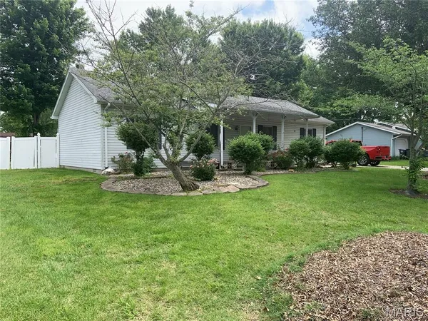 $167,000 | 1115 Priscilla Court, New Athens, IL 62264