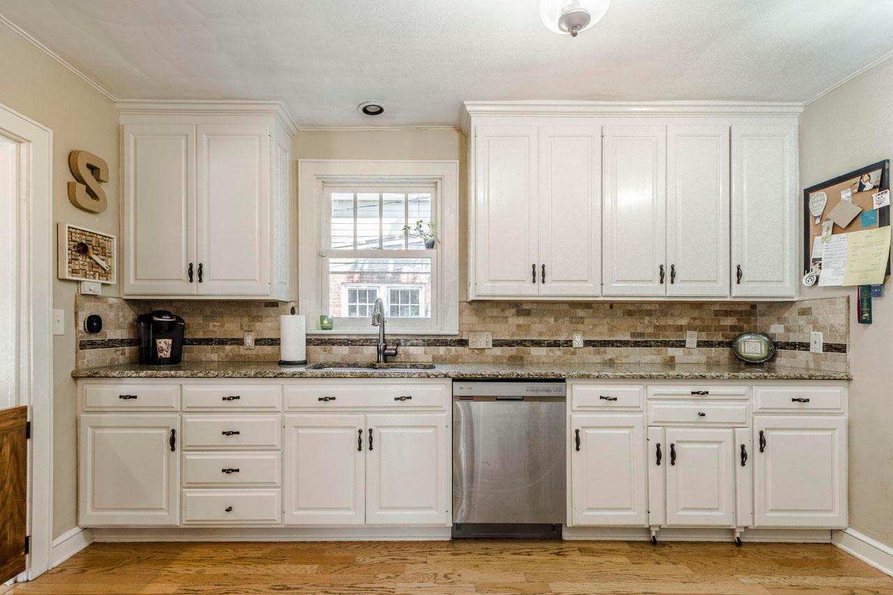 119 North Cassingham Road Columbus, OH 43209 - Photo 20 of 73