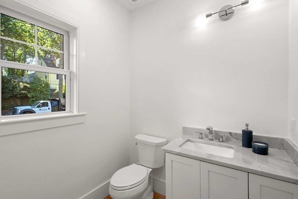 9 Payson Road Brookline, MA 02467 - Photo 15 of 35