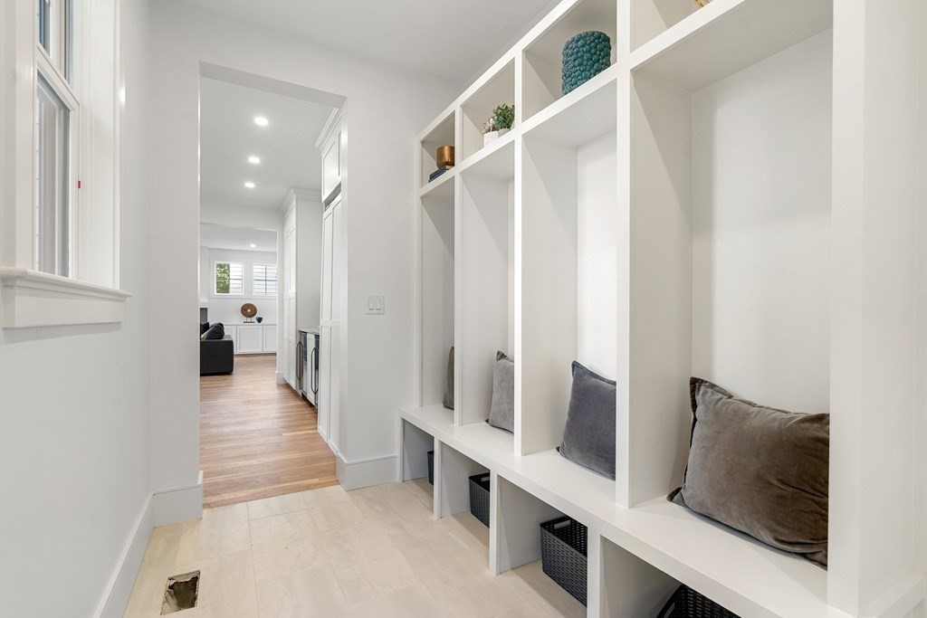 9 Payson Road Brookline, MA 02467 - Photo 16 of 35