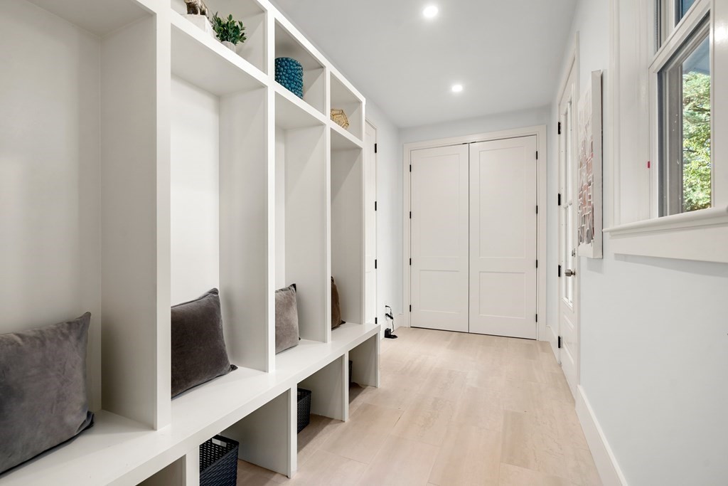 9 Payson Road Brookline, MA 02467 - Photo 17 of 35