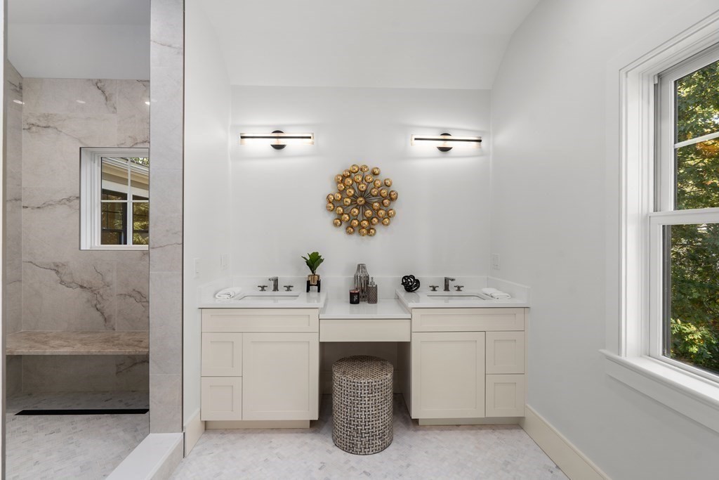 9 Payson Road Brookline, MA 02467 - Photo 22 of 35