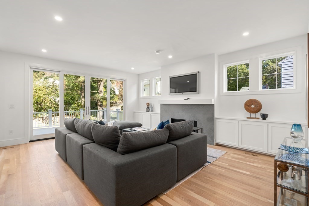 9 Payson Road Brookline, MA 02467 - Photo 9 of 35