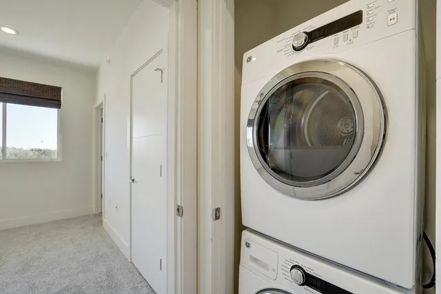 $1,799 | 604 North Bluff Drive, Unit 131, Austin, TX 78745