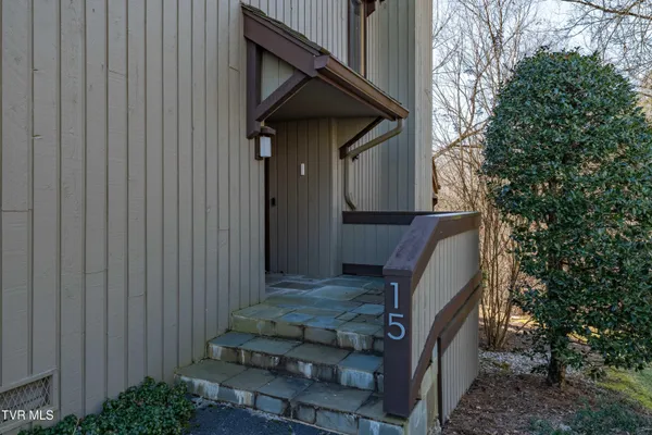 $289,000 | 15 Crown Circle, Unit 15, Kingsport, TN 37660