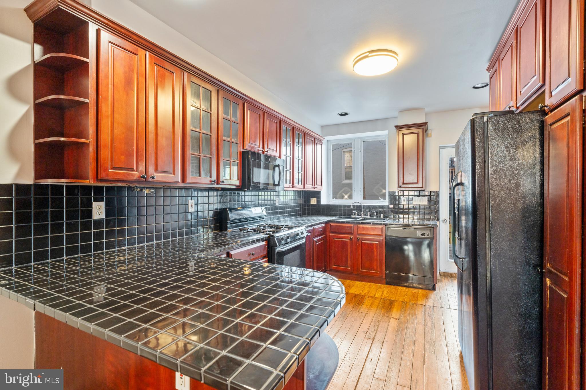 1407 Webster Street Baltimore, MD 21230 - Photo 6 of 49