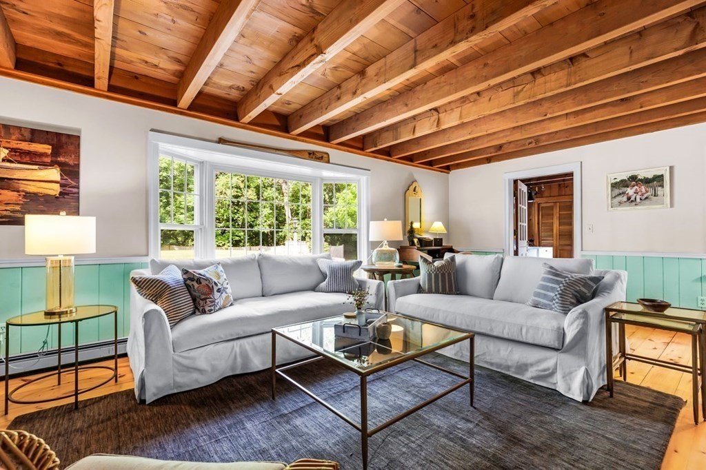 20 Smith Road Hingham, MA 02043 - Photo 8 of 30 Gallery Image 8