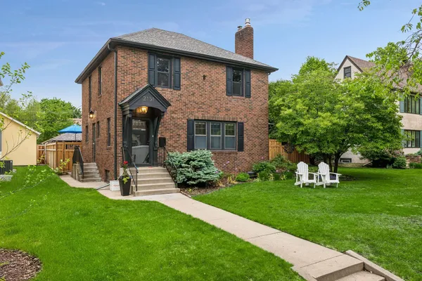 $650,000 | 2131 Juno Avenue, St. Paul, MN 55116