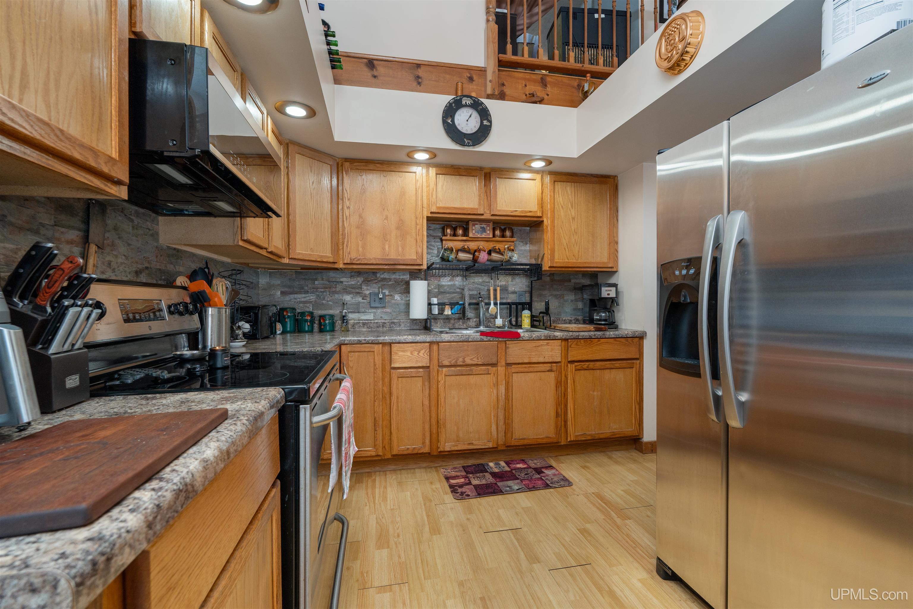 856 River Road Manistique, MI 49854 - Photo 4 of 49