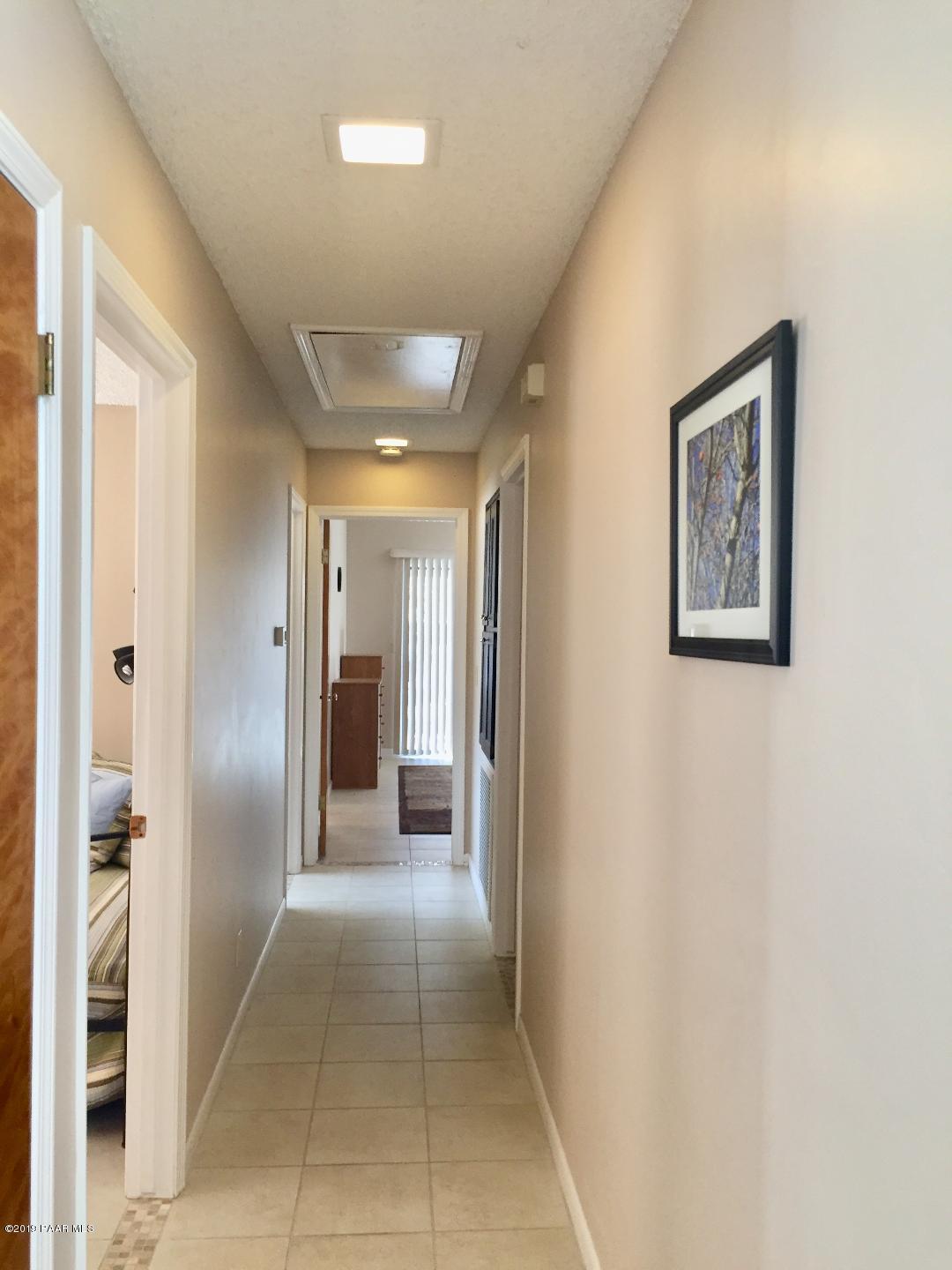 1453 Coyote Road Prescott, AZ 86303 - Photo 8 of 23 1453 Coyote Hallway