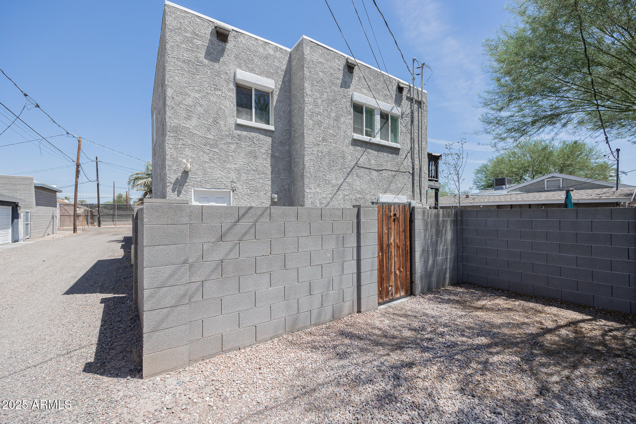 2330 North Dayton Street, Unit 2 Phoenix, AZ 85006 - Photo 10 of 18 1