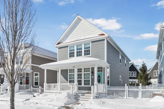 $655,000 | 242 Cavelier Avenue, St. Joseph, MI 49085