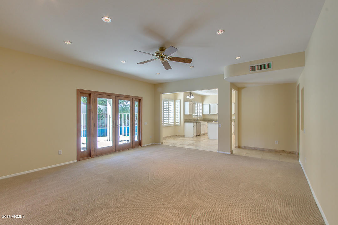 2613 East Amber Ridge Way Phoenix, AZ 85048 - Photo 8 of 22 Amber Ridge-18