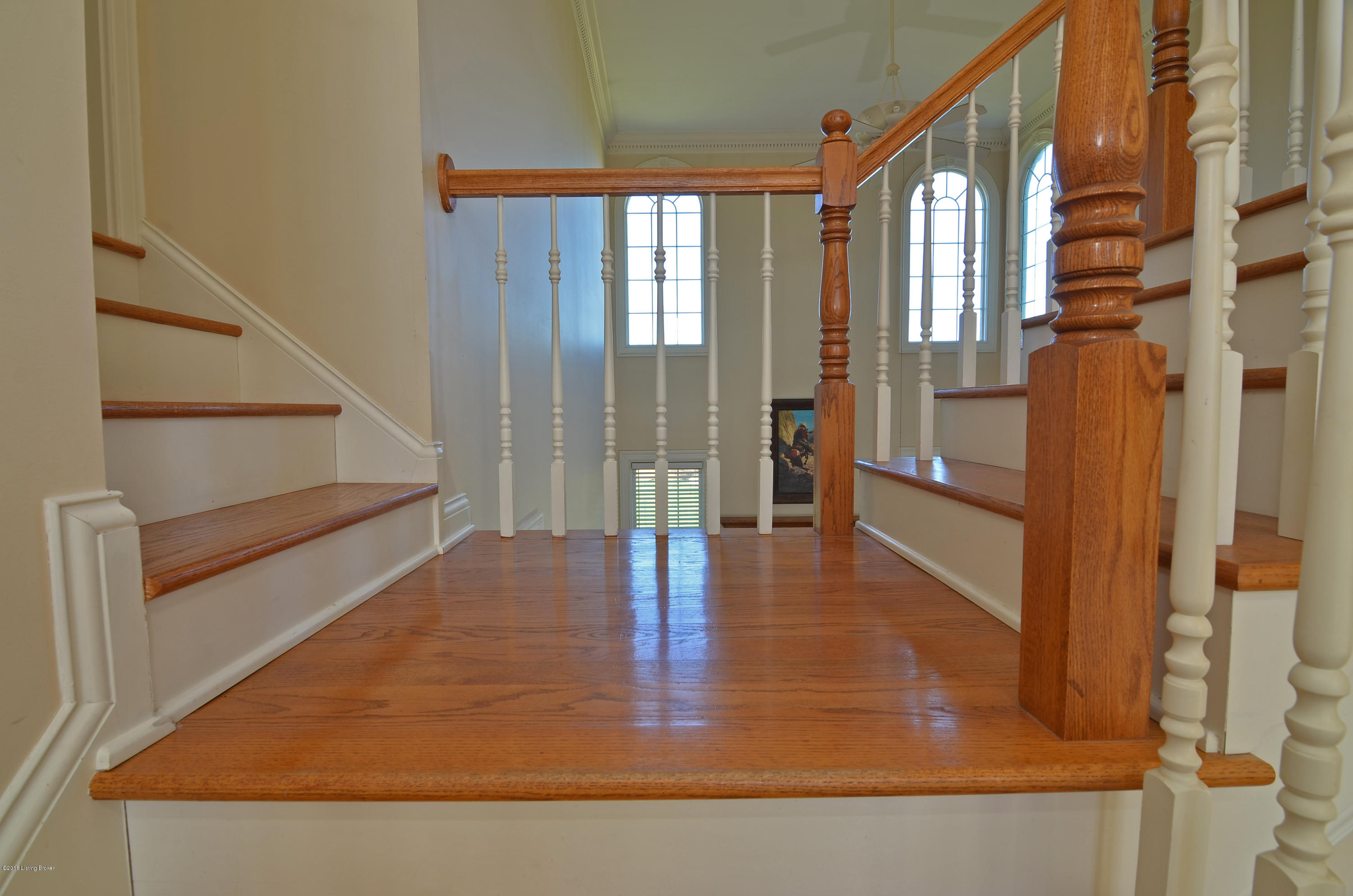9430 Bloomfield Road Bloomfield, KY 40008 - Photo 20 of 63 Split Stairway