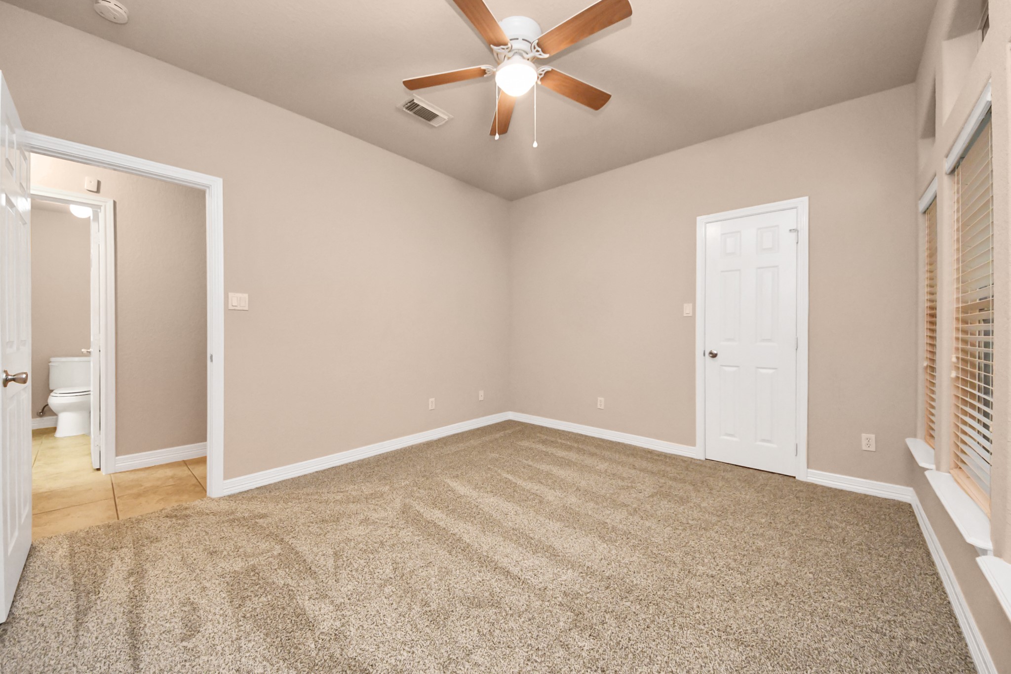 6 Prairie Oaks La Marque, TX 77510 - Photo 16 of 26