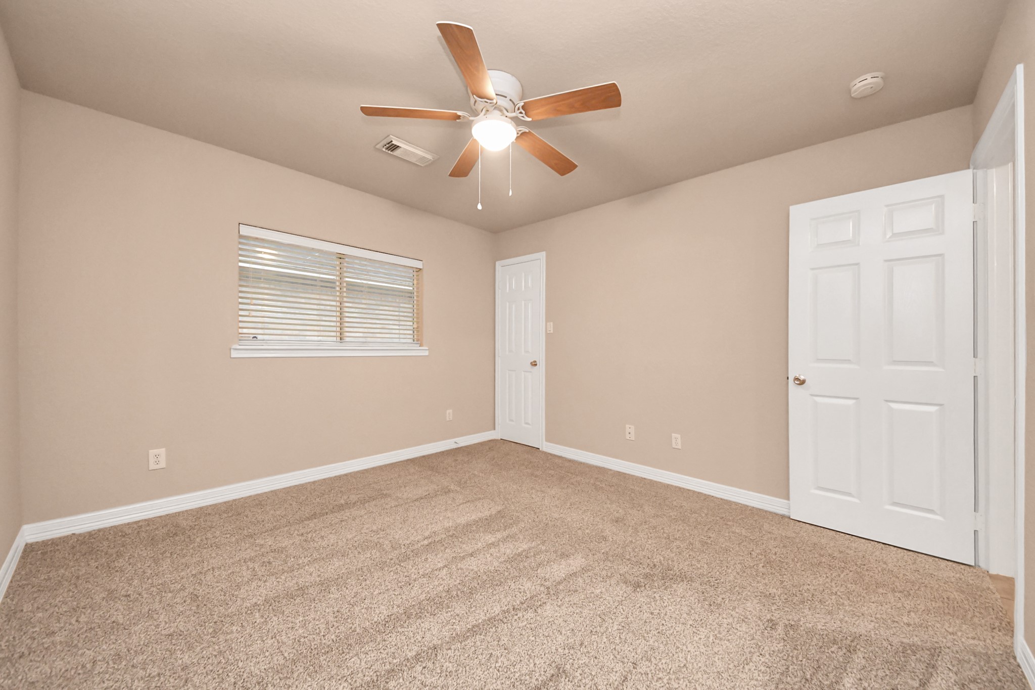 6 Prairie Oaks La Marque, TX 77510 - Photo 17 of 26