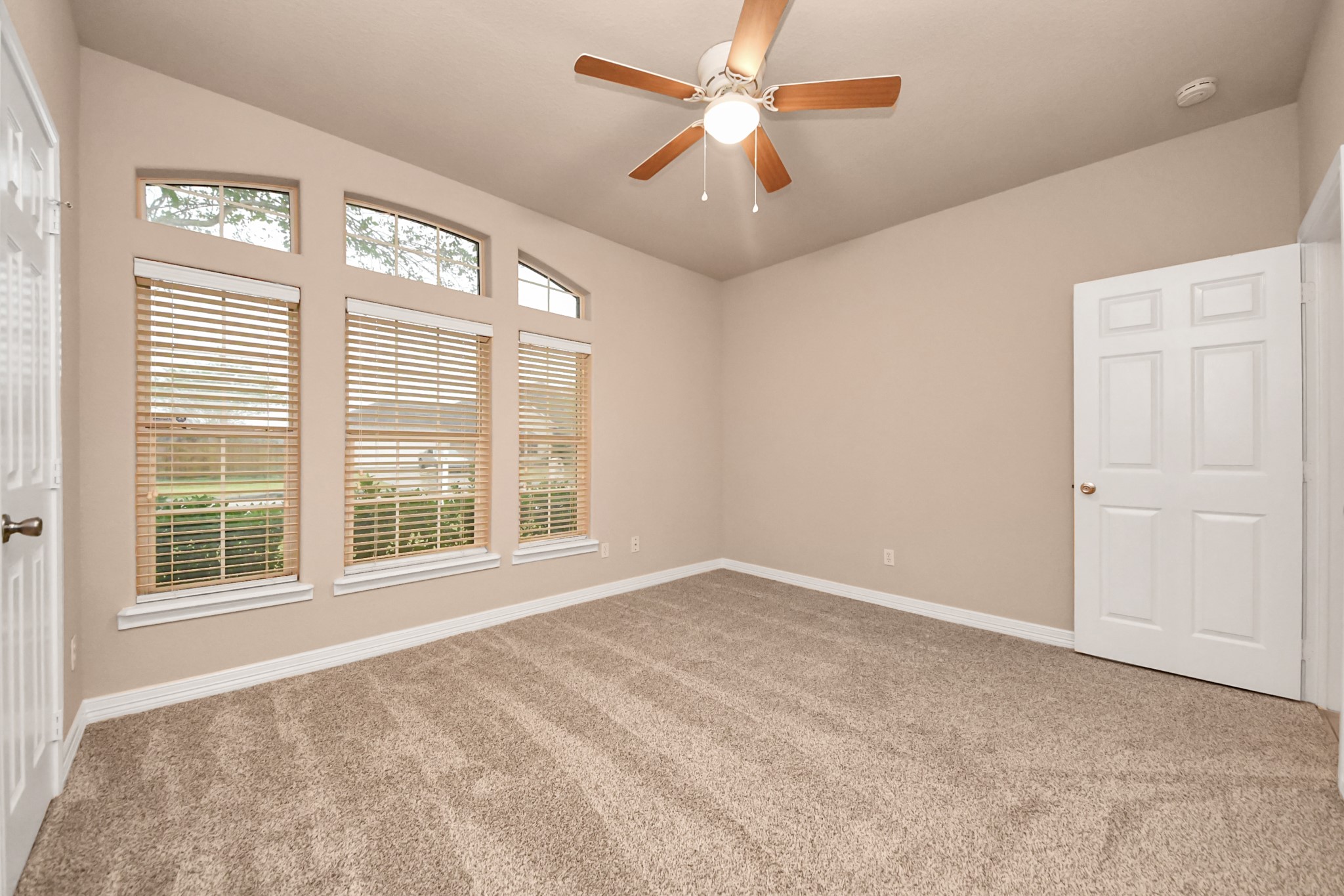 6 Prairie Oaks La Marque, TX 77510 - Photo 9 of 26