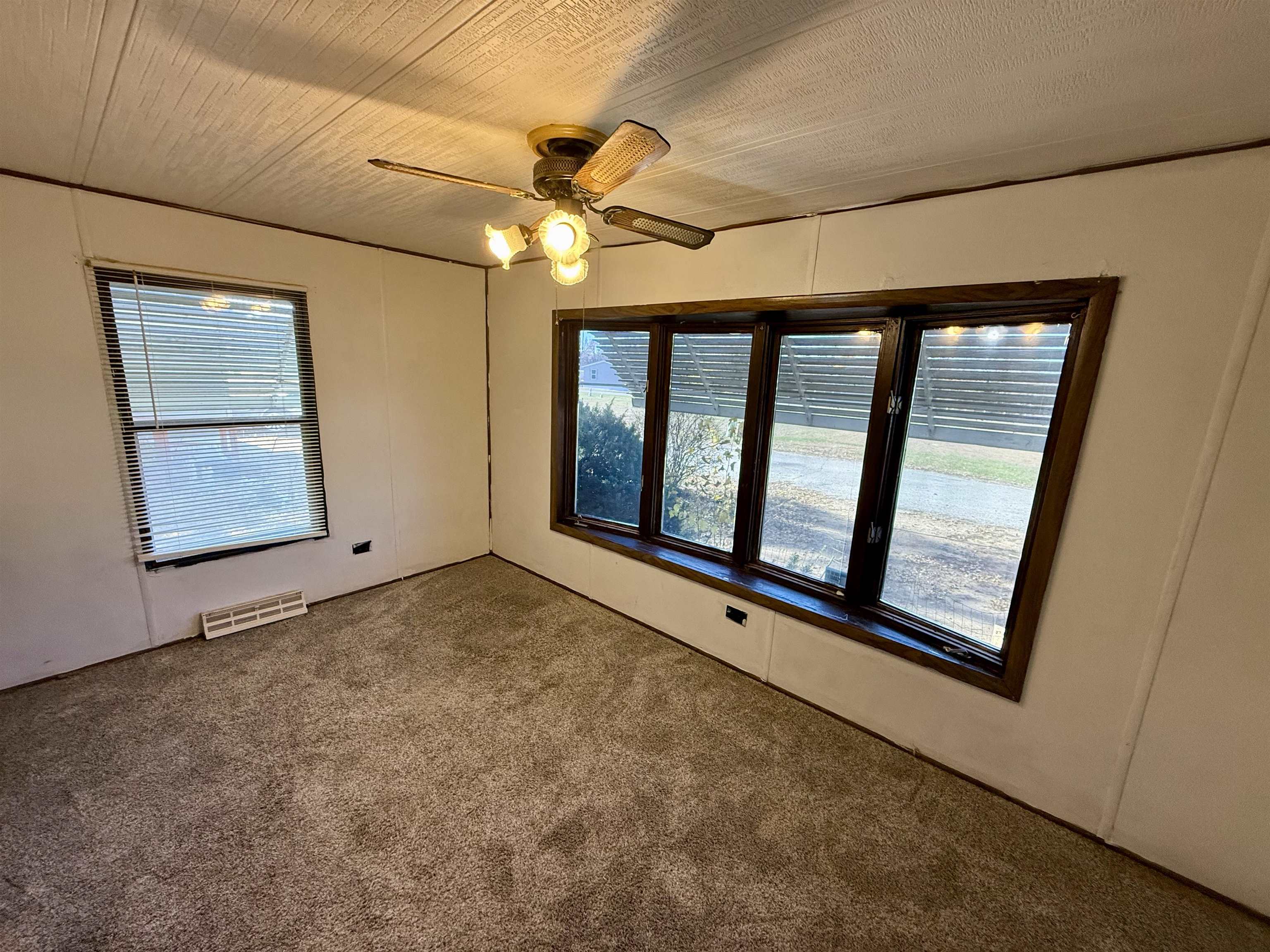 38005 Highway 18, Unit 29 Prairie du Chien, WI 53821 - Photo 15 of 22