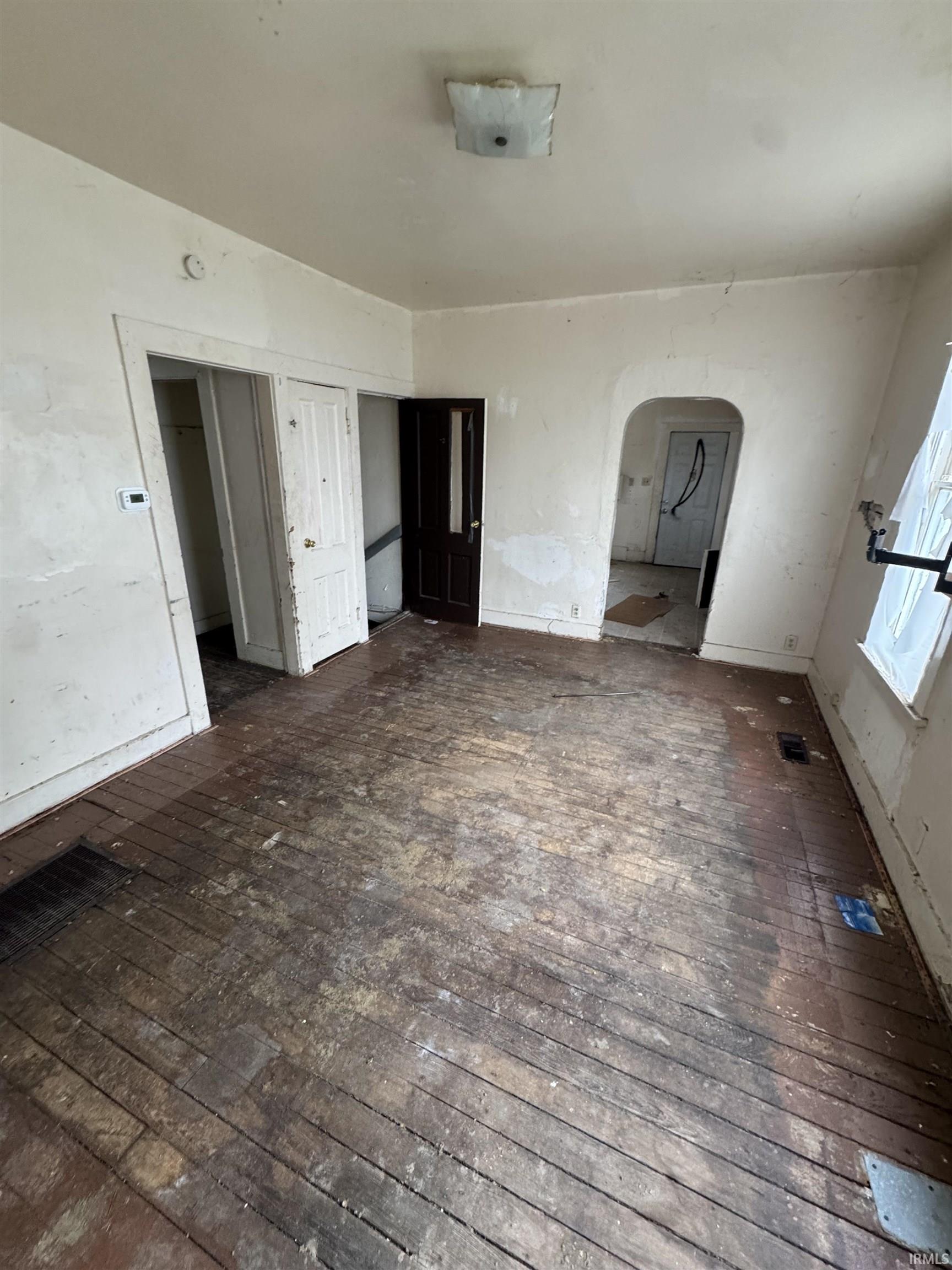 538 West 4th Street Fort Wayne, IN 46808 - Photo 2 of 4