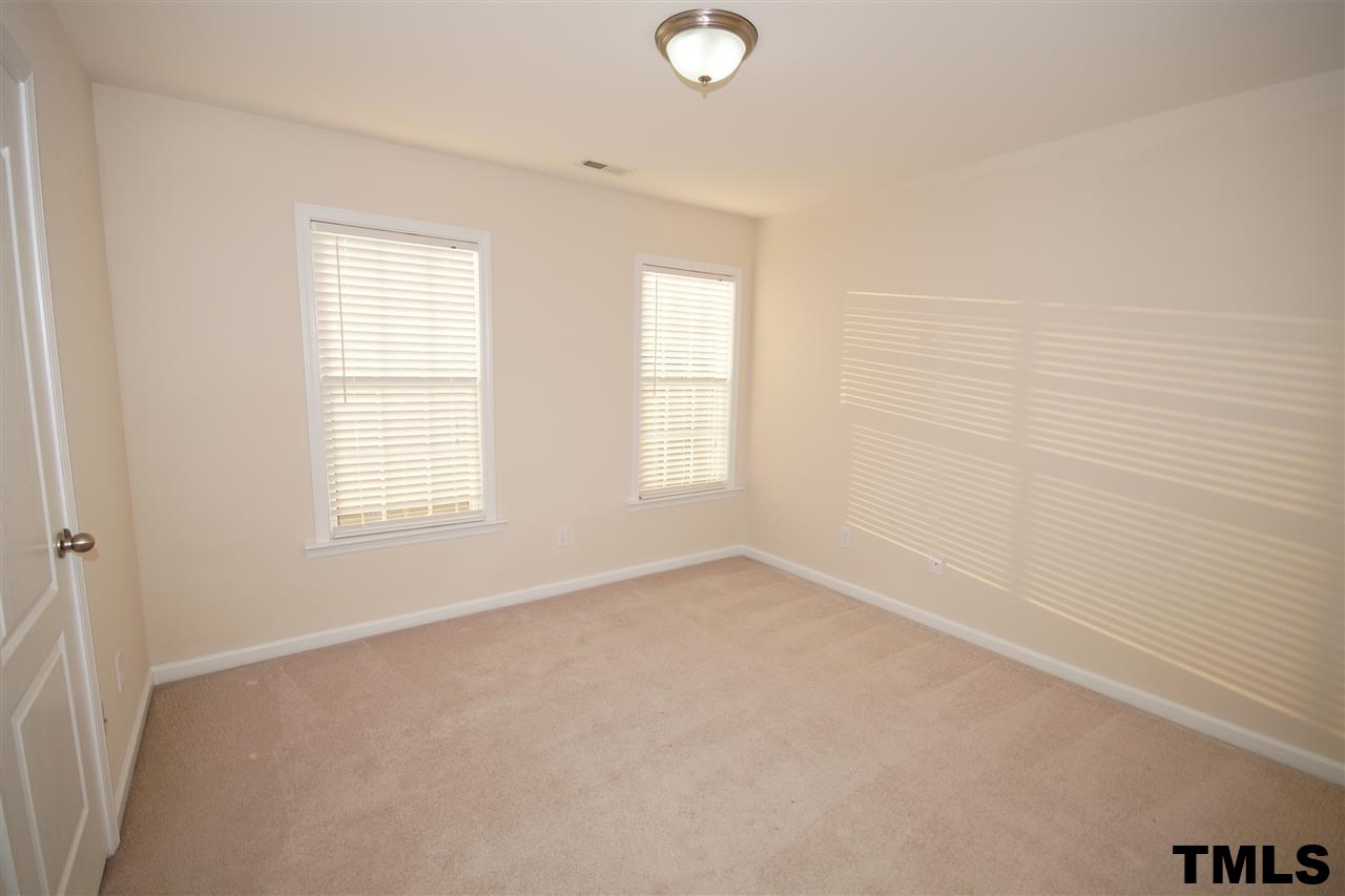 8214 Marvino Lane Raleigh, NC 27613 - Photo 15 of 25